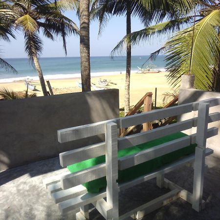 Uma Beach Home Bussa Exterior foto