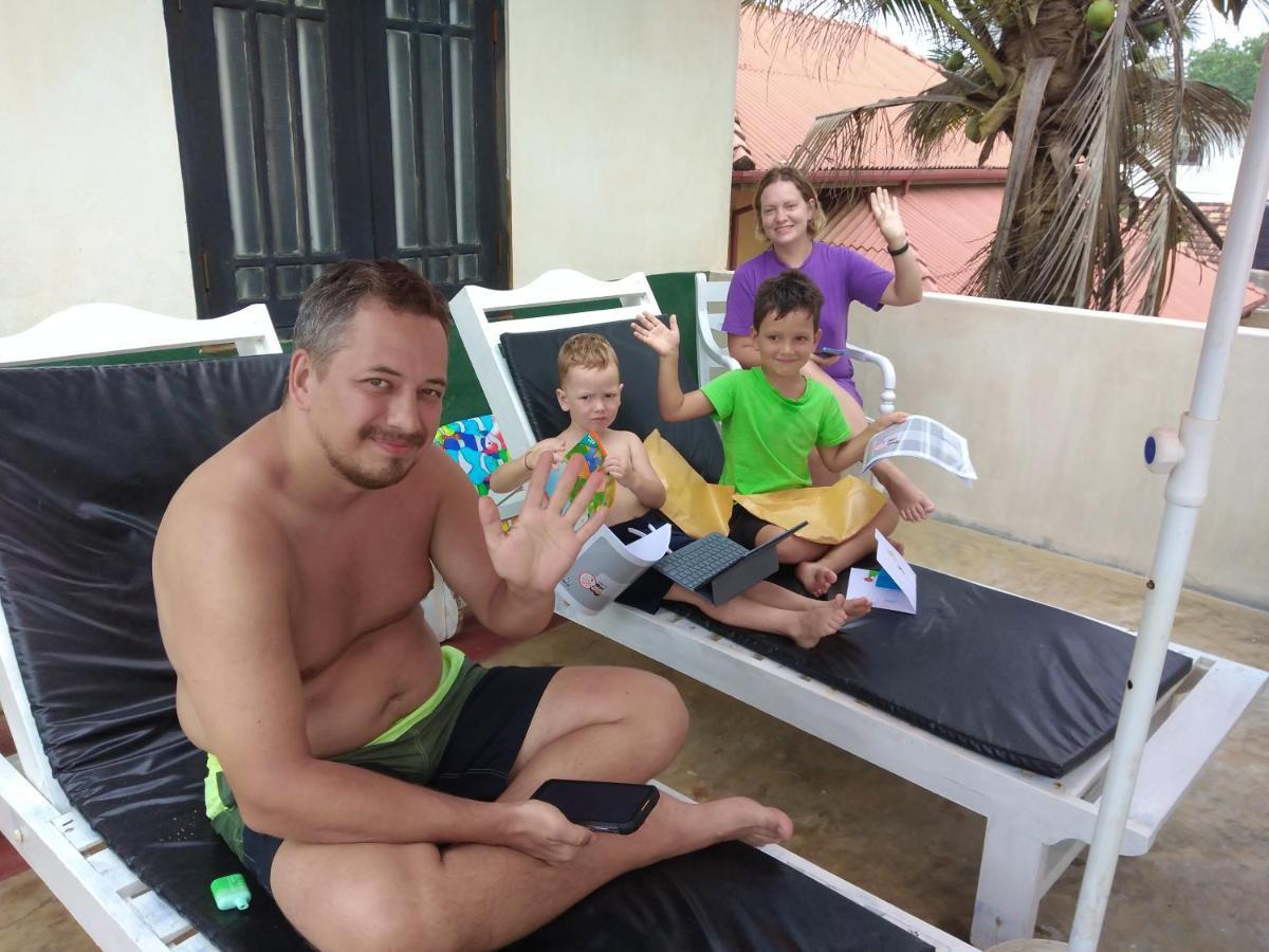 Uma Beach Home Bussa Exterior foto